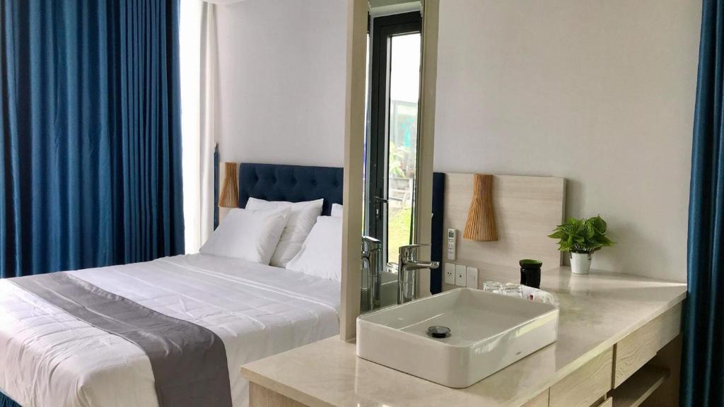 Long Hai Resort | Oceannami Beach Stay with free pool and gym