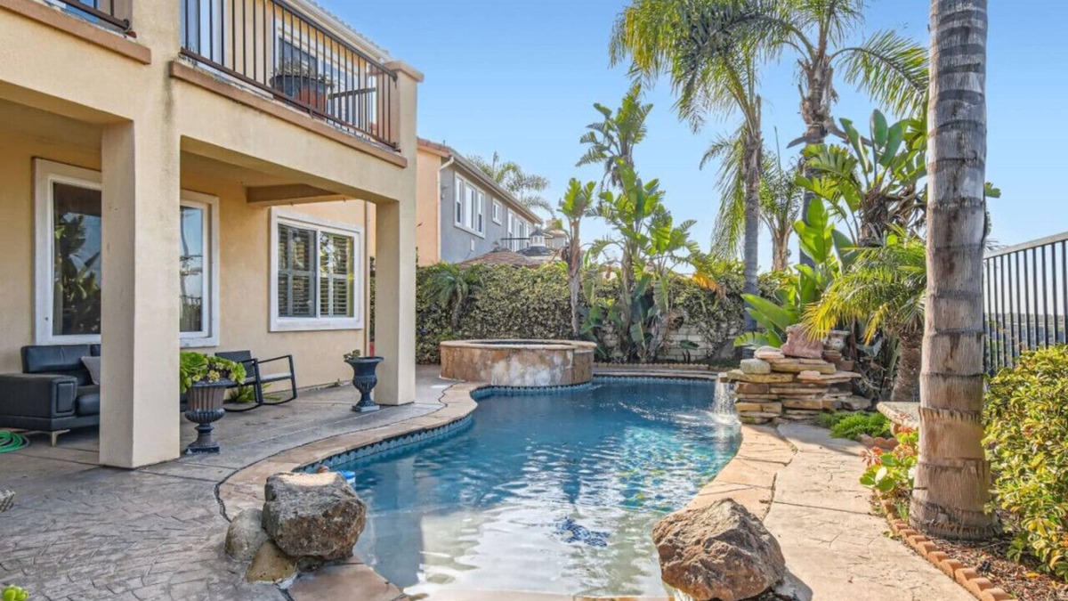 Ocean View Hills House | Ocean’s Edge Luxury Retreat + Ocean Views + Pool