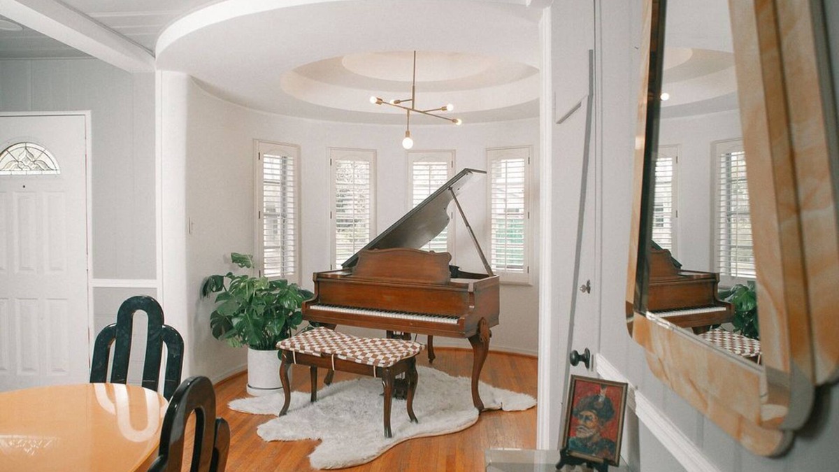 Mar Vista House | Oceanside California Cottage
