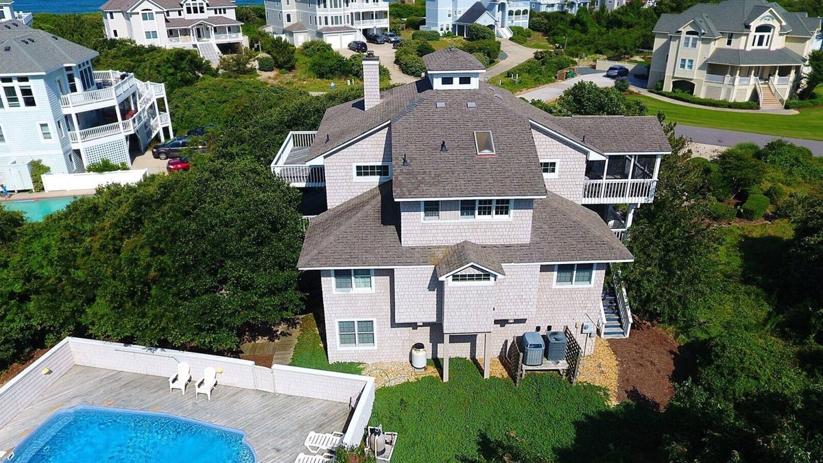 Pine Island House | Oceanside, Close to Beach, Private Pool, Hot Tub, PI65, Eagle's Nest