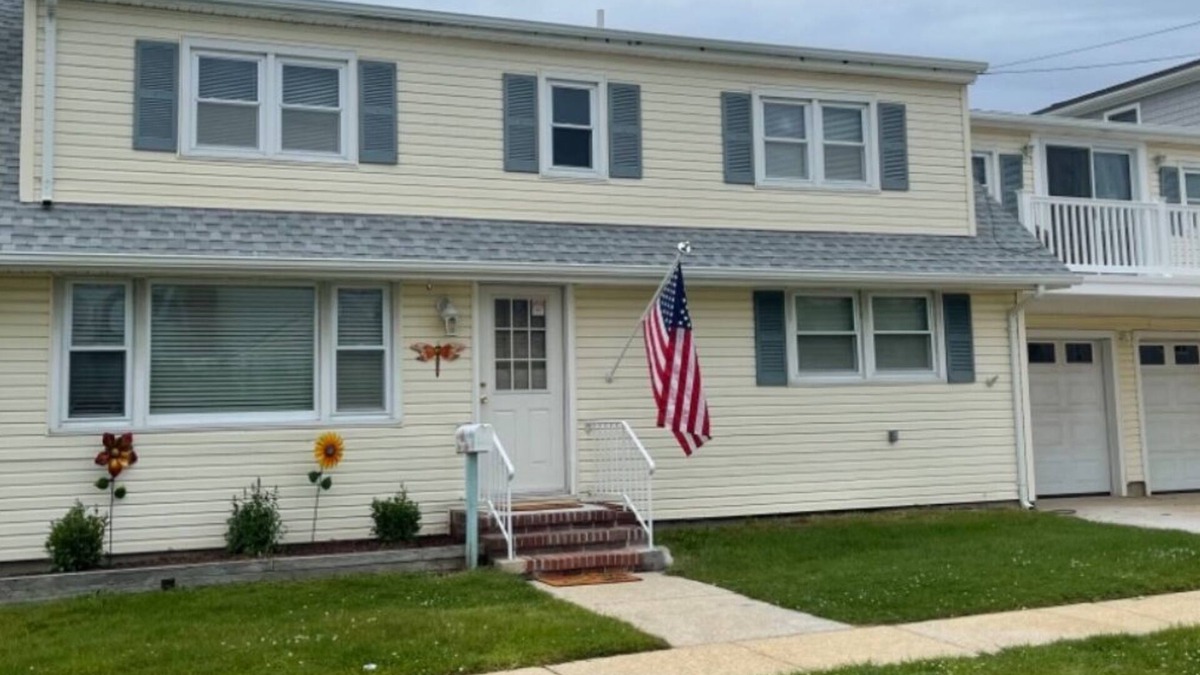 North Beach Haven House | Oceanside Duplex near BBYC