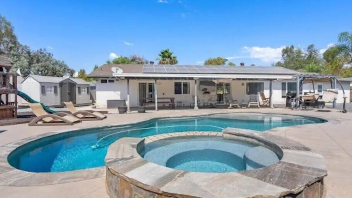 Guajome House | Oceanside Heated Pool Ranch Retreat Fun Gathering
