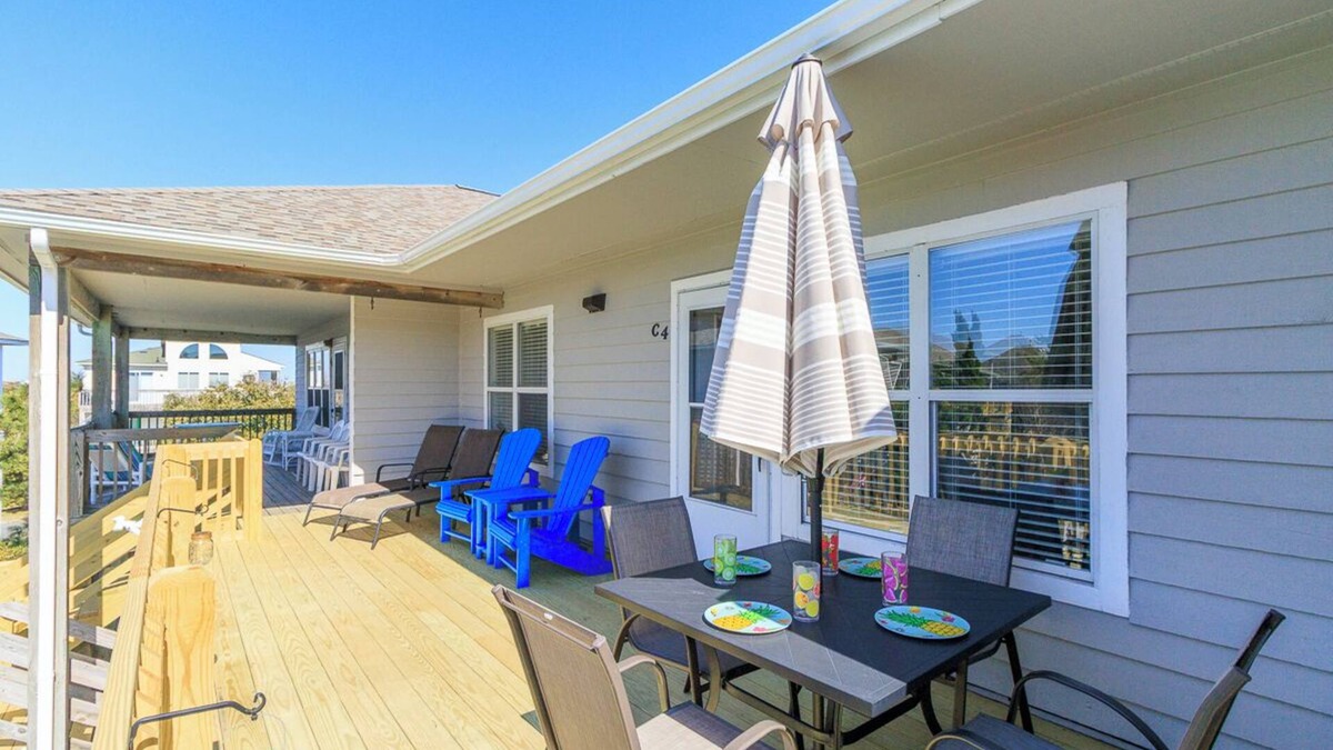 Ocean Sands Condo | Oceanside Top Level Condo w/Pool Views in Corolla
