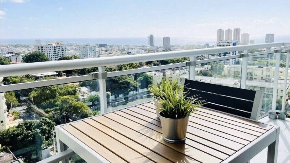 Downtown Santo Domingo Condo | Oceanview 1BR 2BA 14th Floor ~ Balcony, ACs,Wifi,Pool,Gym and Social Area