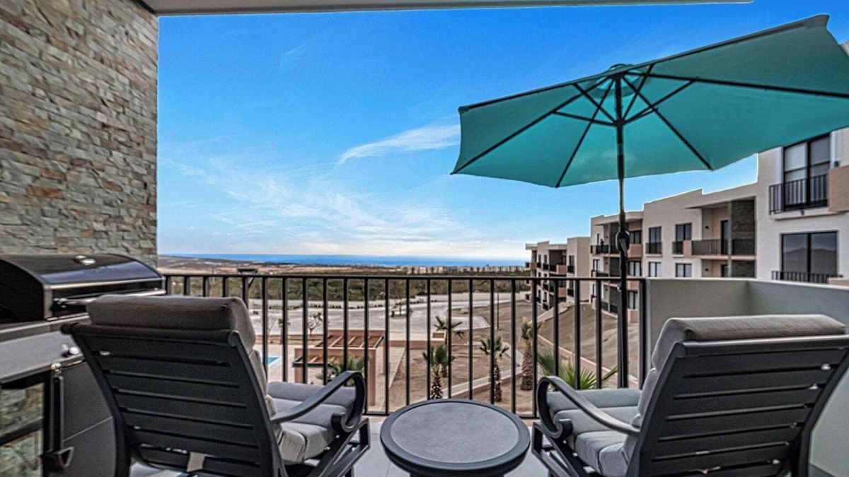 Los Cangrejos II y III Condo | OCEANVIEW 2 BR condo with AC, WiFi in enchanting Diamante area Cabo San Lucas!