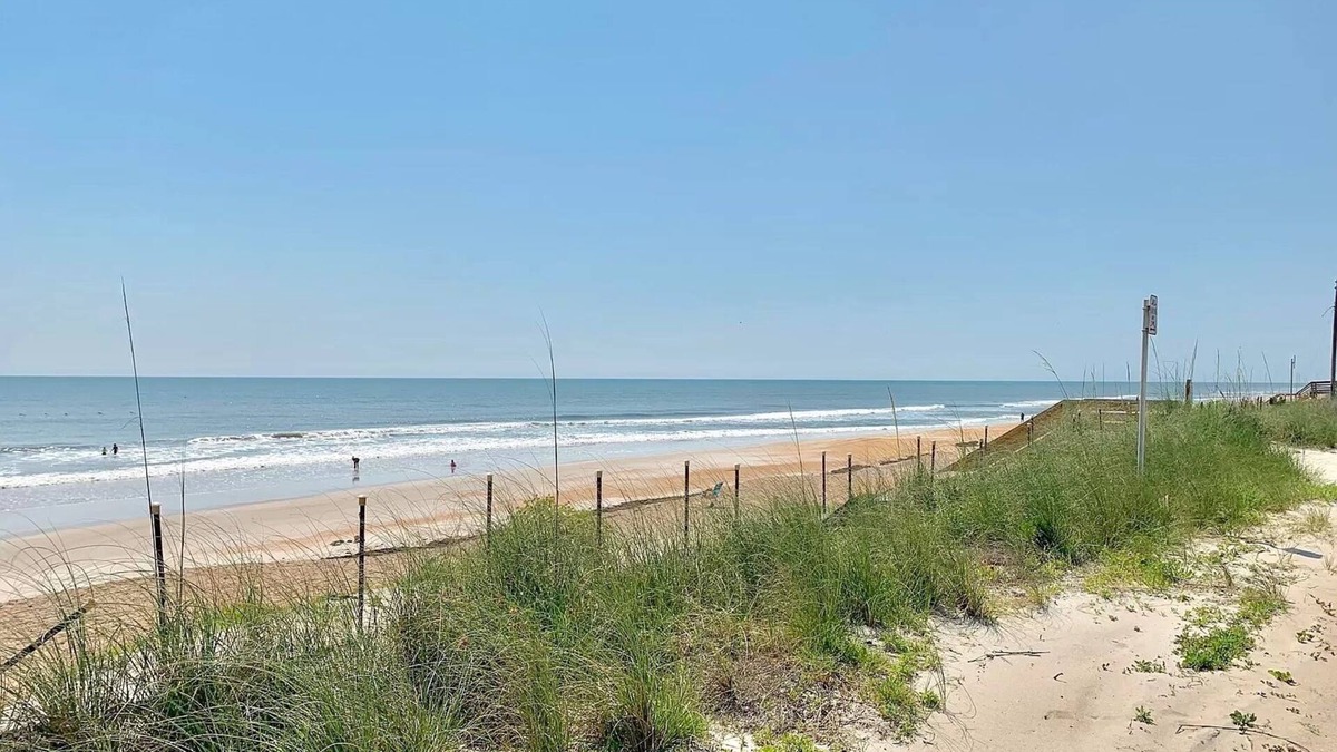 Ormond-by-the-Sea Condo | Oceanview Across From The Beach