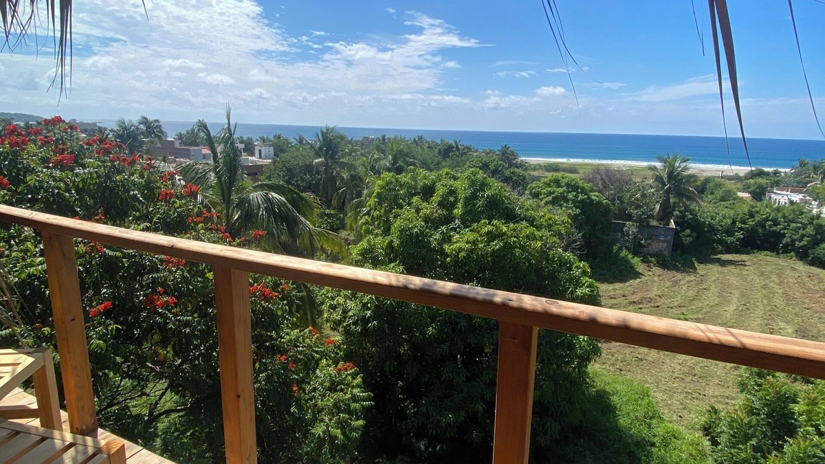Santa Maria Cabin | Oceanview cabin with AC in Brisas de Zicatela - 2 bedrooms