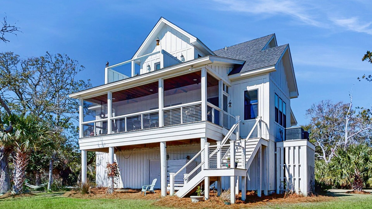 Edisto Island House | Oceanview home in Edisto Beach, fire pit, & well-equipped kitchen