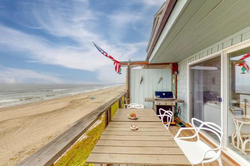 La Selva Beach House | Oceanview Paradise