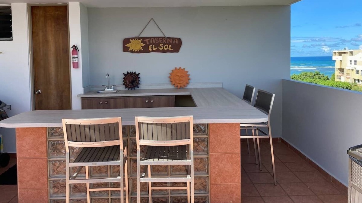 Puerto Nuevo Apartment | Oceanview Three-Level Penthouse with Roof Deck