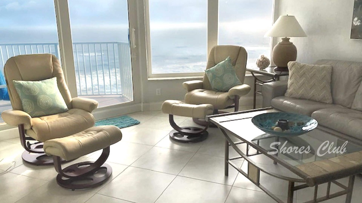 Daytona Beach Shores Condo | Oct/Bike Week @ 1102 Shores Club! Pool/NO-DRIVE Bch/Grills/Pickleball/BasktBall