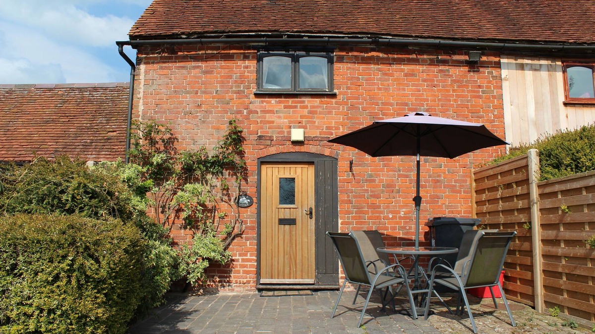 Little Witcombe House | Octavia Cottage - Whitley Elm Cottages - 2 bedroom cottage Sleeps 4 + cot
