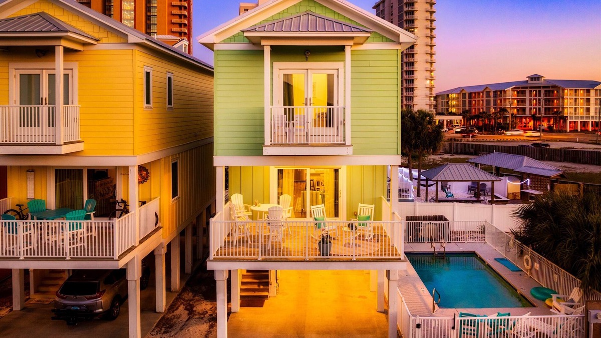 Gulf Shores House | October Open! Pet-Friendly Stay! Pool! Near Beach!