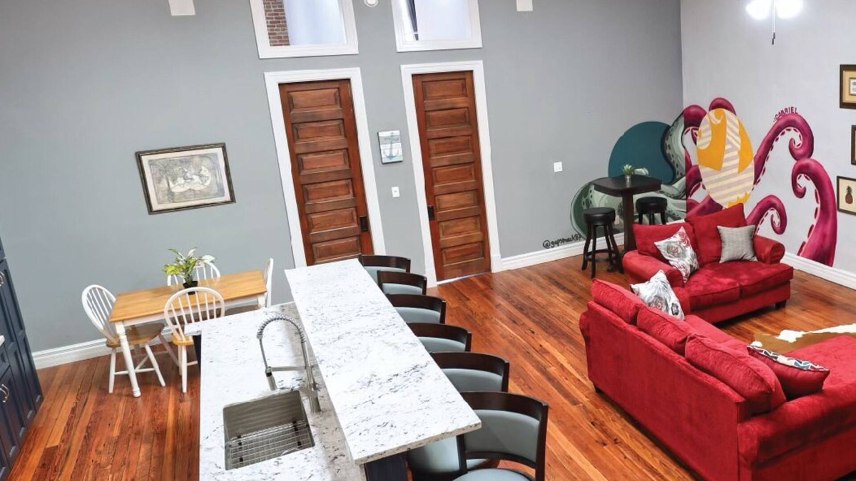 Galveston Apartment | Octopus Lounge on Strand- historic neighborhood, local shops and dining