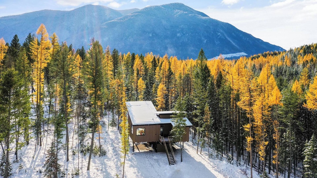 Columbia Falls Cabin | Off Grid Stays - Cabin #1