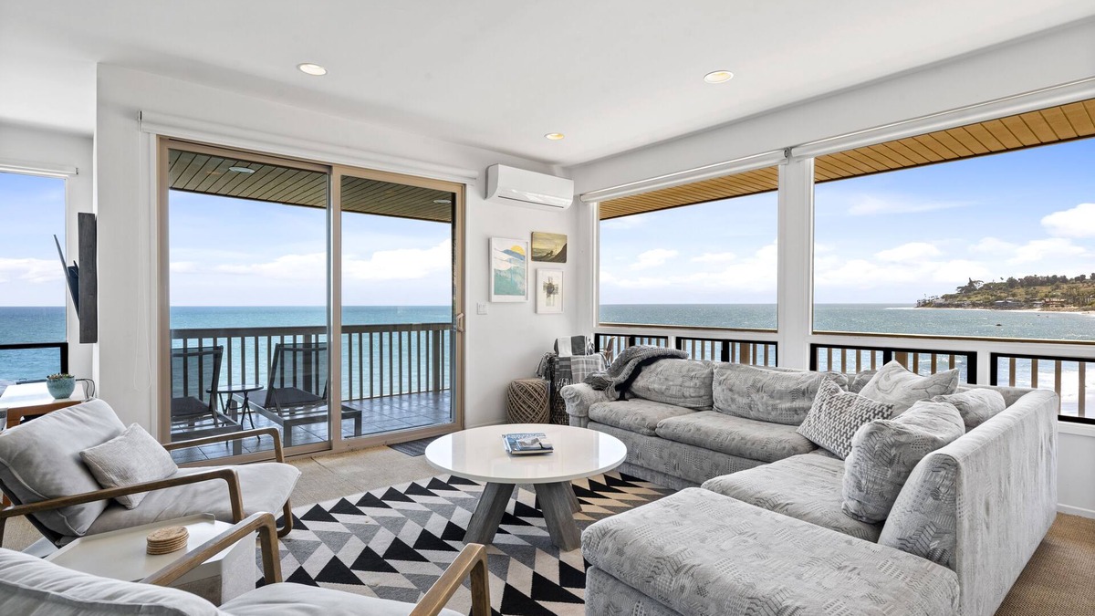 Central Malibu Condo | Offering discounted rate during October 14-18th