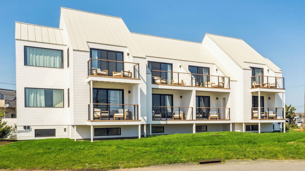 Montauk Condo | Offshore Residences