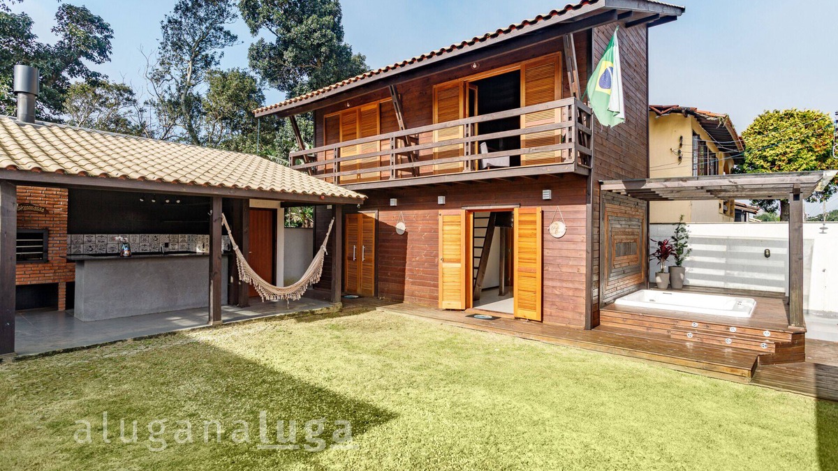 Vila Nova House | Ogram House Complete Space with Jacuzzi + Beach
