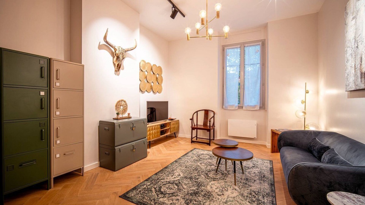 Victor Hugo District Apartment | OIQIA Tolosa