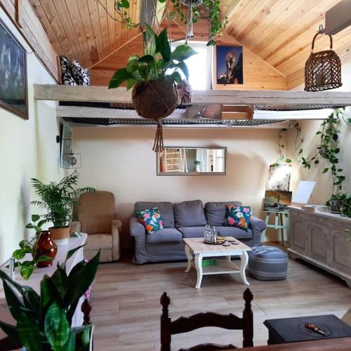 Wola Kalinowska Apartment | Ojcowski Zakątek-domek z balią oraz drewniany domek do wynajęcia