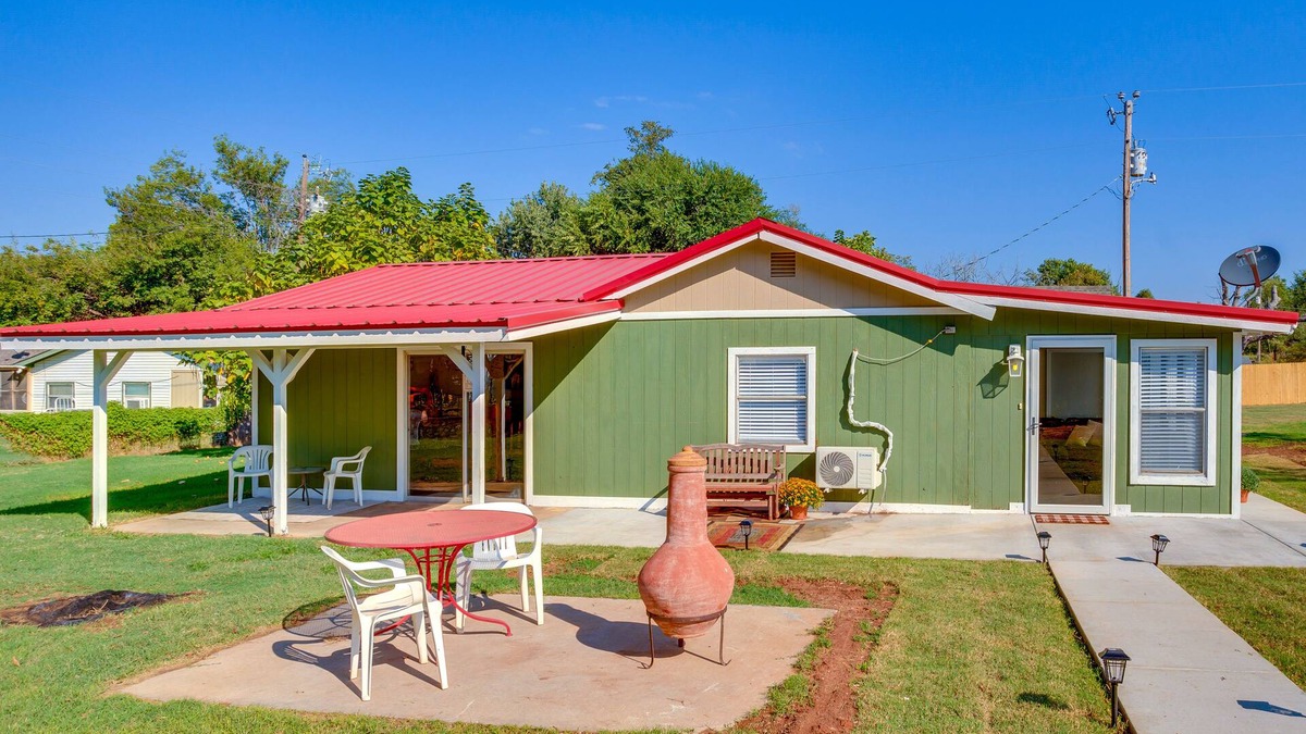 Fort Cobb House | Oklahoma Home Near Lake w/Patio, Grill & Chiminea