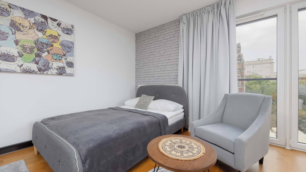 Praga Apartment | Okrzei 18 | Warsaw | Bright Apartment | Near PGE