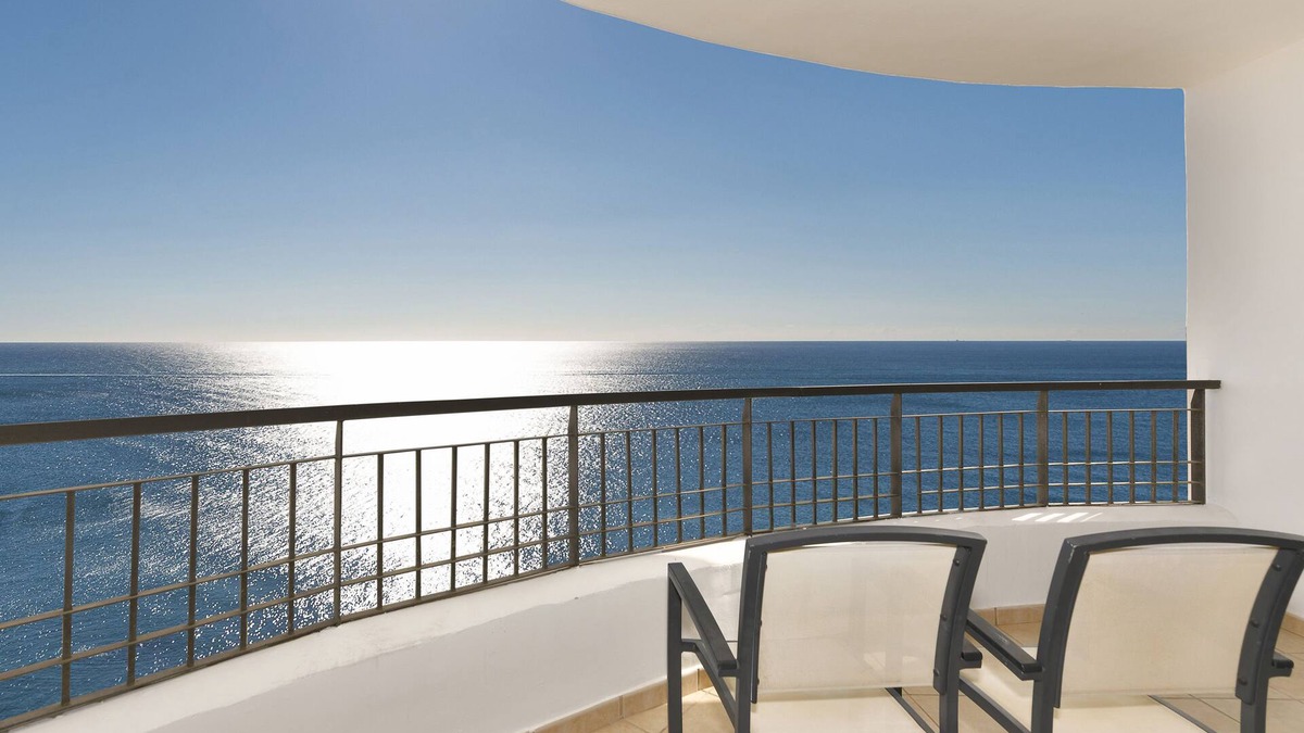Torrox Costa Apartment | Olée Nerja Holiday Rentals By Fuerte Group