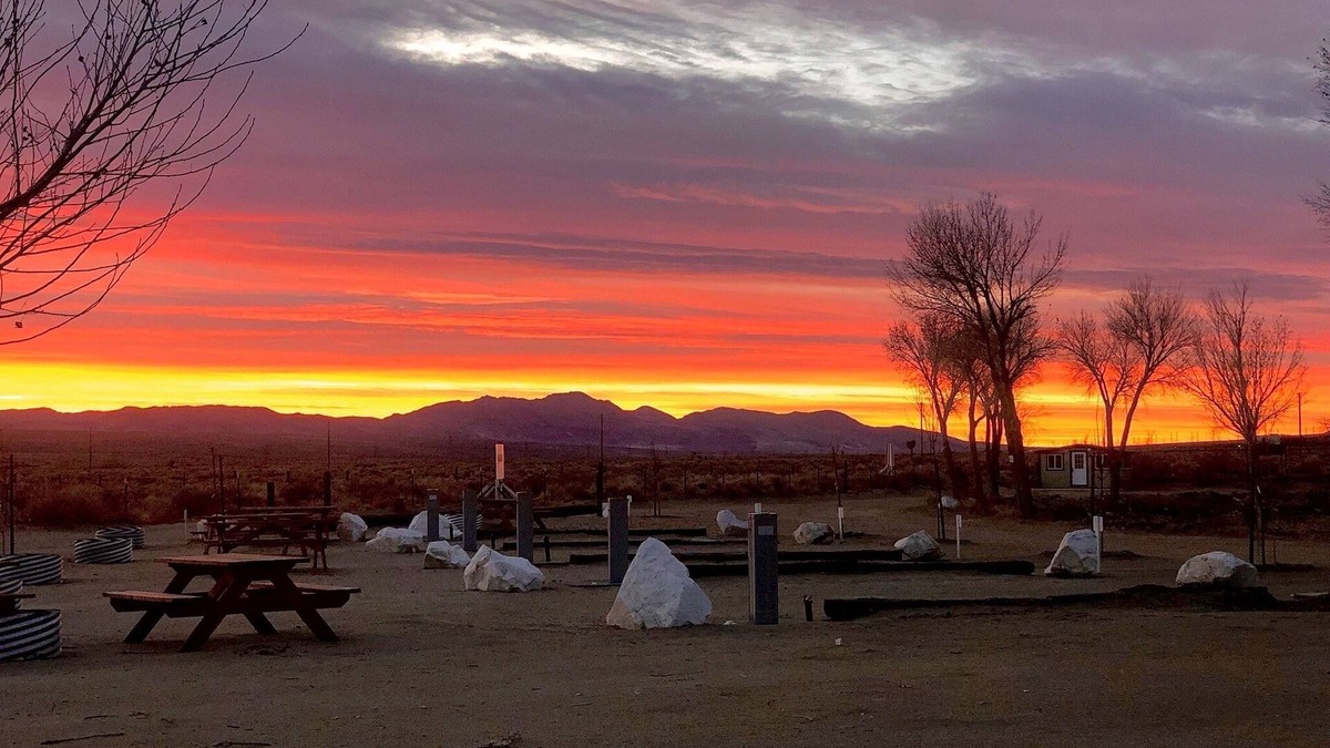 Olancha RV Rental | Olancha Lakeside Camping RV Site#2 Near Mt. Whitney