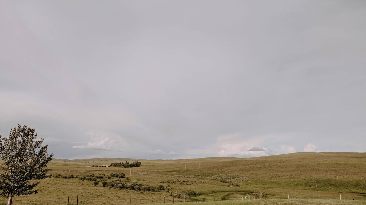Cardston County Other | Old Chief Bunkhouse - ranch with views of Chief Mountain