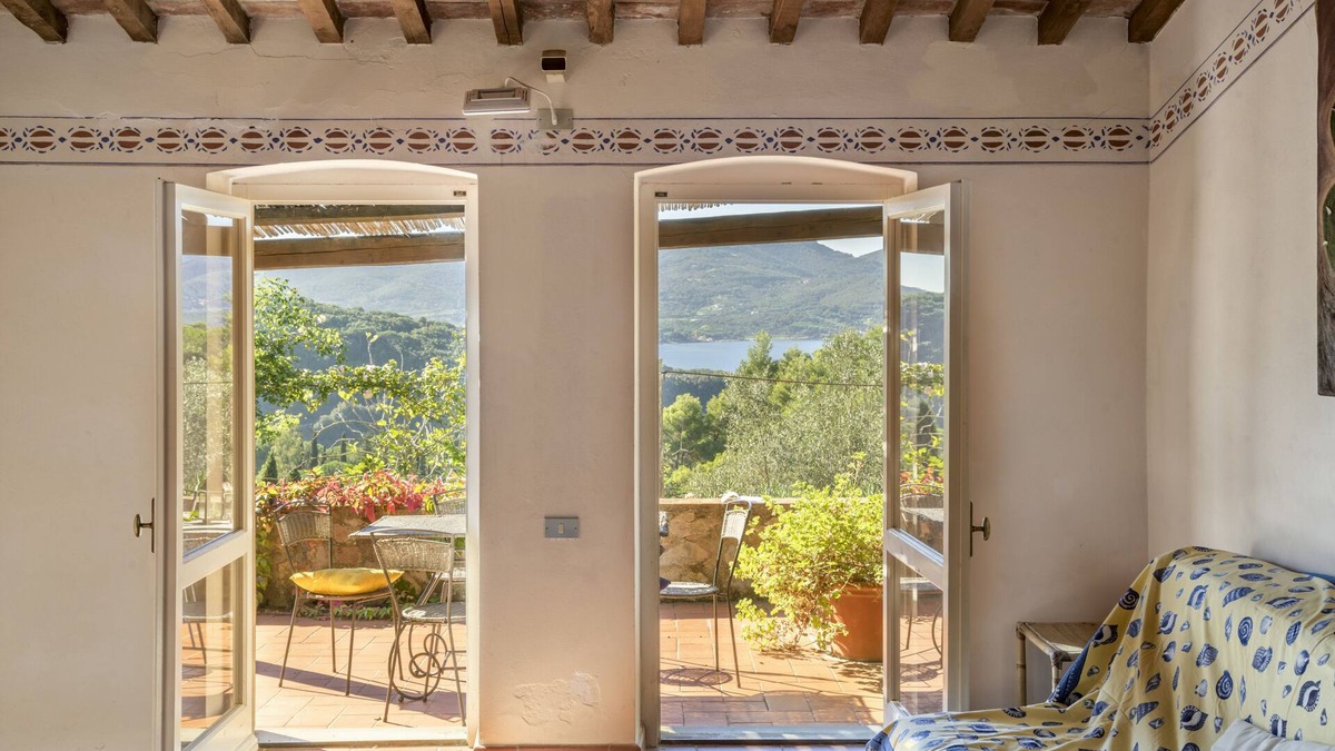 Rio nell'Elba House | Old farmhouse at Elba overlooking two seas