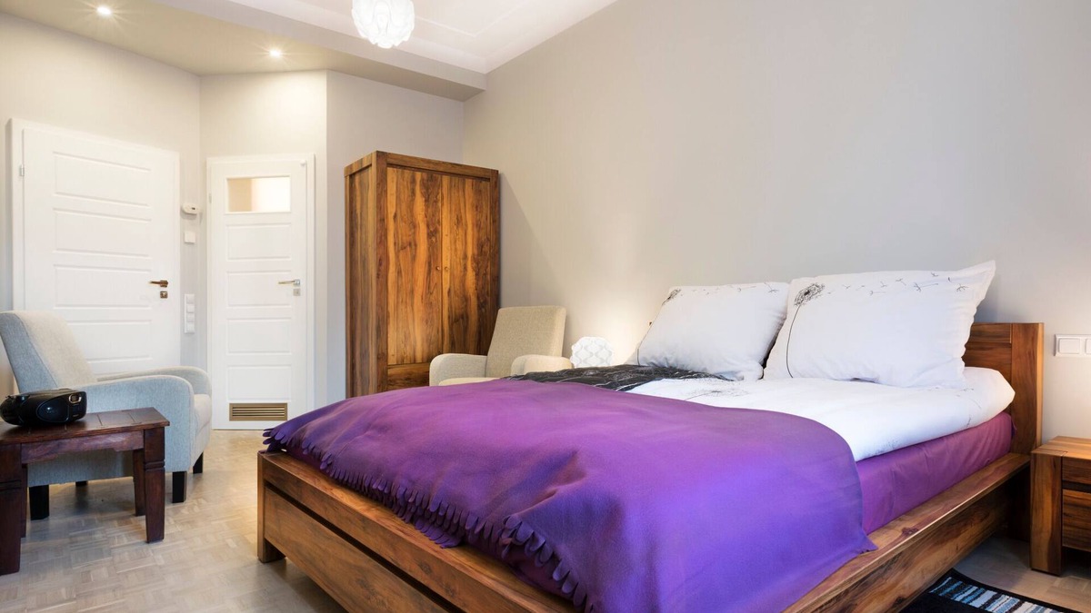 Stare Miasto Apartment | Old Town - 2 bedrooms, 2 bathrooms, 100 metres from the Main Square