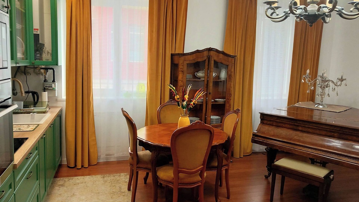 Siauliai County Apartment | Old Town Gem 💎nLocated in the old Town of Naujoji Akmene .