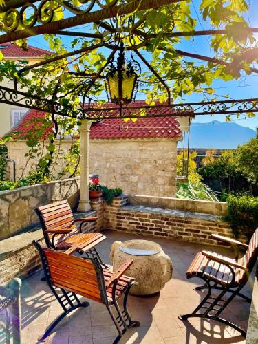 Old Town Apartment | Old town house with private garden