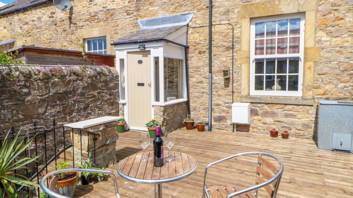 Bishop Auckland Cottage | OLD WORKHOUSE COTTAGE, romantic, with open fire in Stanhope