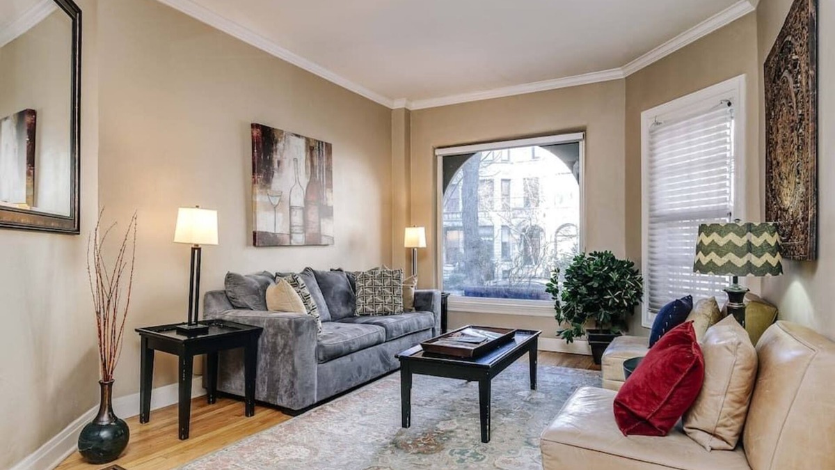 Gold Coast Apartment | Old-World, Classic Building Downtown