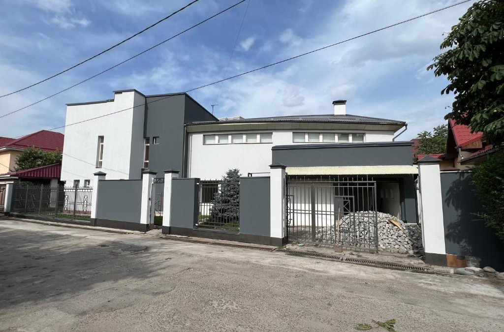 Bishkek Villa | Ole home