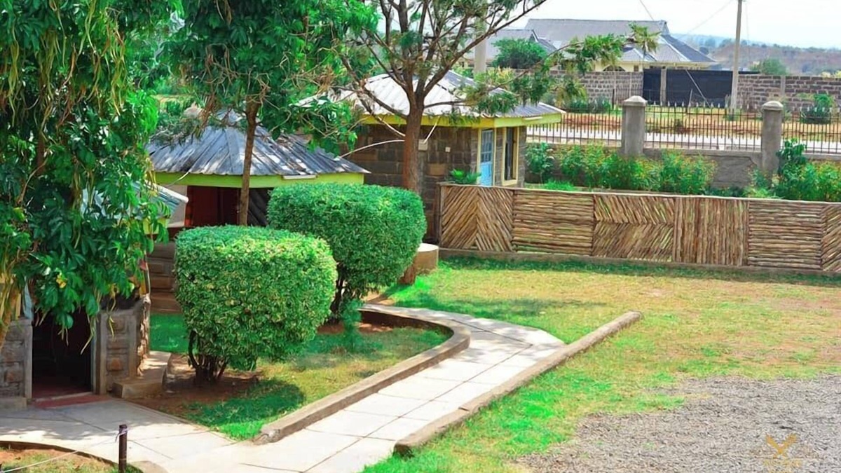 Mogotio Hotel | Ole Polos Resort Mogotio