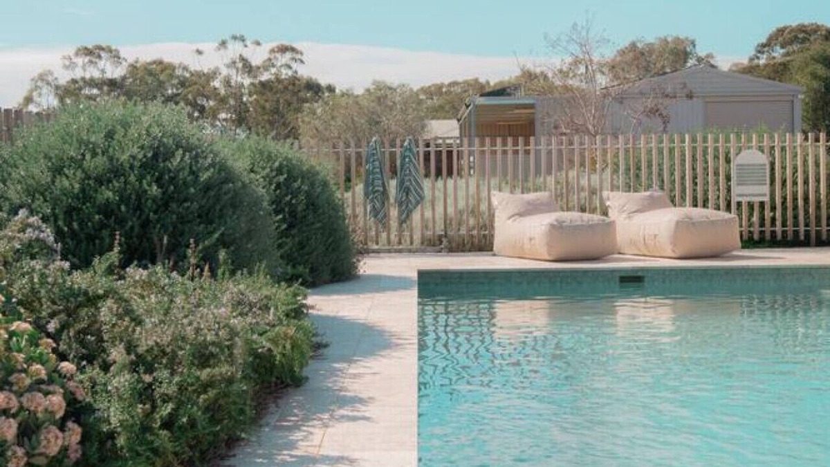 McLaren Flat House | Olea House~McLaren Vale group retreat~Pool~Firepit