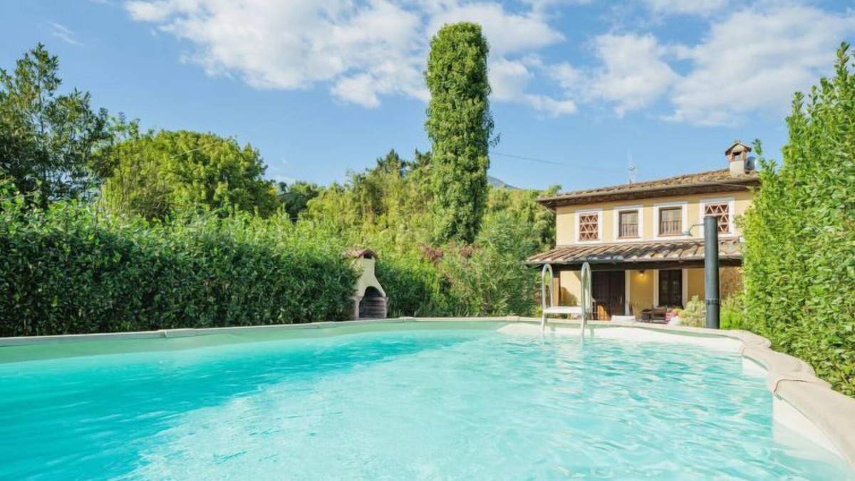 Camaiore House | Oleandro by Interhome