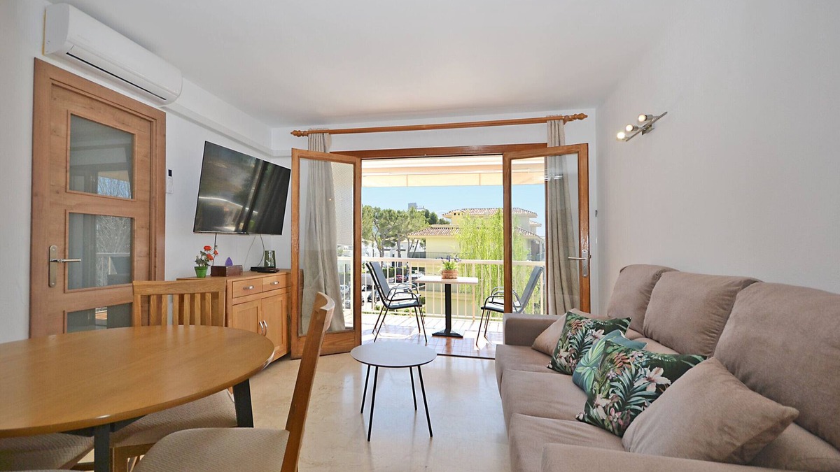 Alcudia Apartment | Oliva - Central apartment with air conditioning 150 meters from the beach in Mallorca