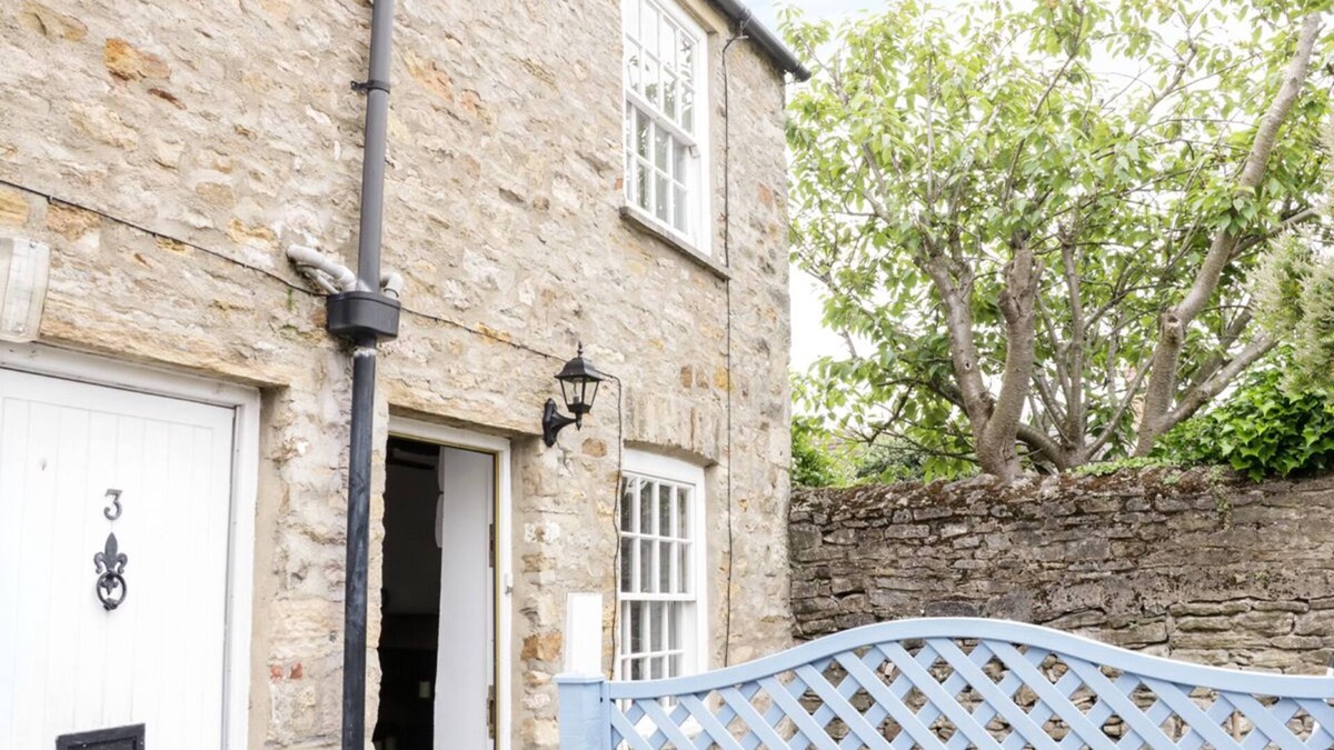 Richmond Cottage | Olive Cottage