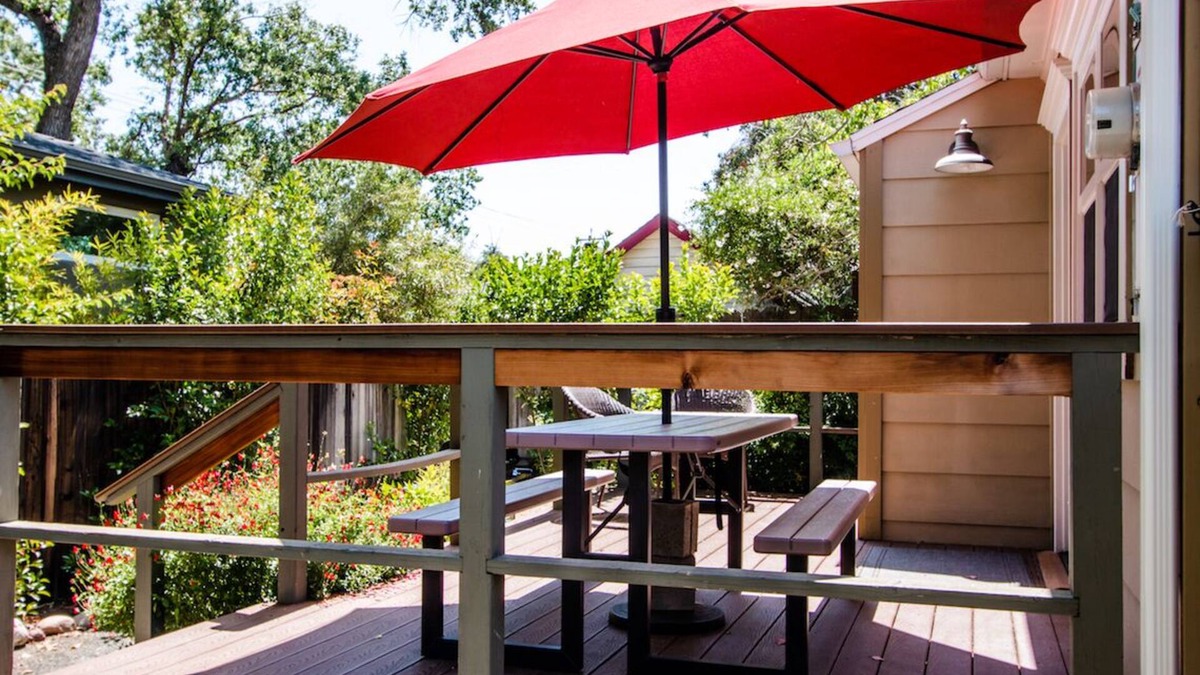 Paso Robles Cottage | Olive with a Twist-Right in the Heart of Paso Robles on the West Side!