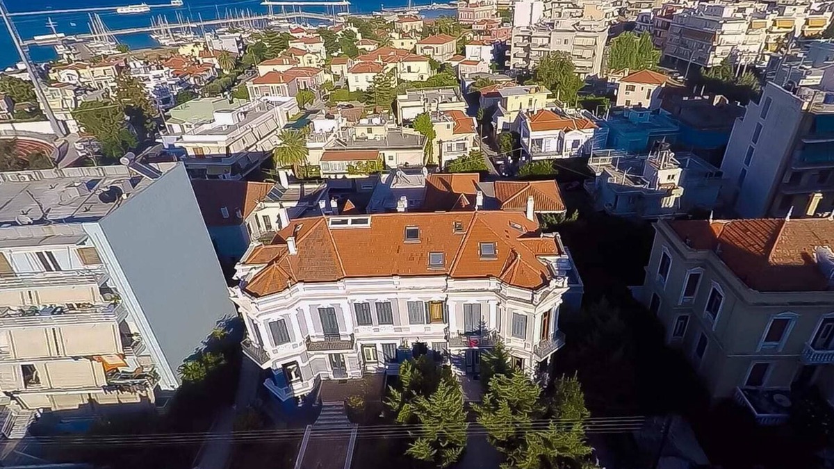 Mytilene Apartment | Olympias Mansion Double Room w Balcony 201 Ariadni