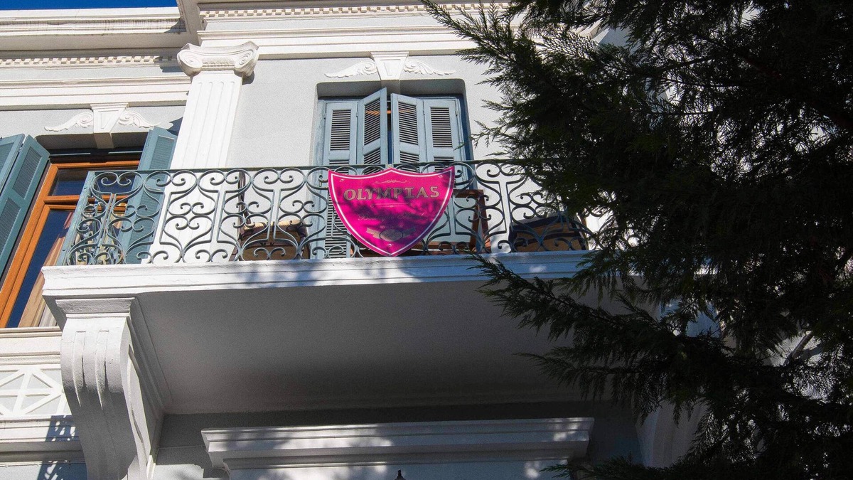 Mytilene Apartment | Olympias Mansion Triple Room w Balcony 105 Artemis