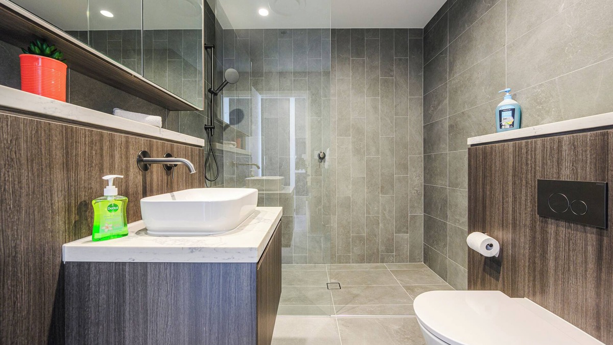 Lidcombe Apartment | Olympic Park Bright 1BR Free Pool & Gym Great View