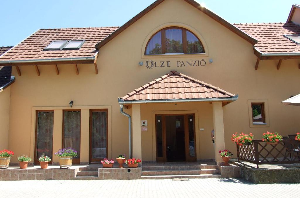Erdobenye Bed & Breakfast | Olze Panzió