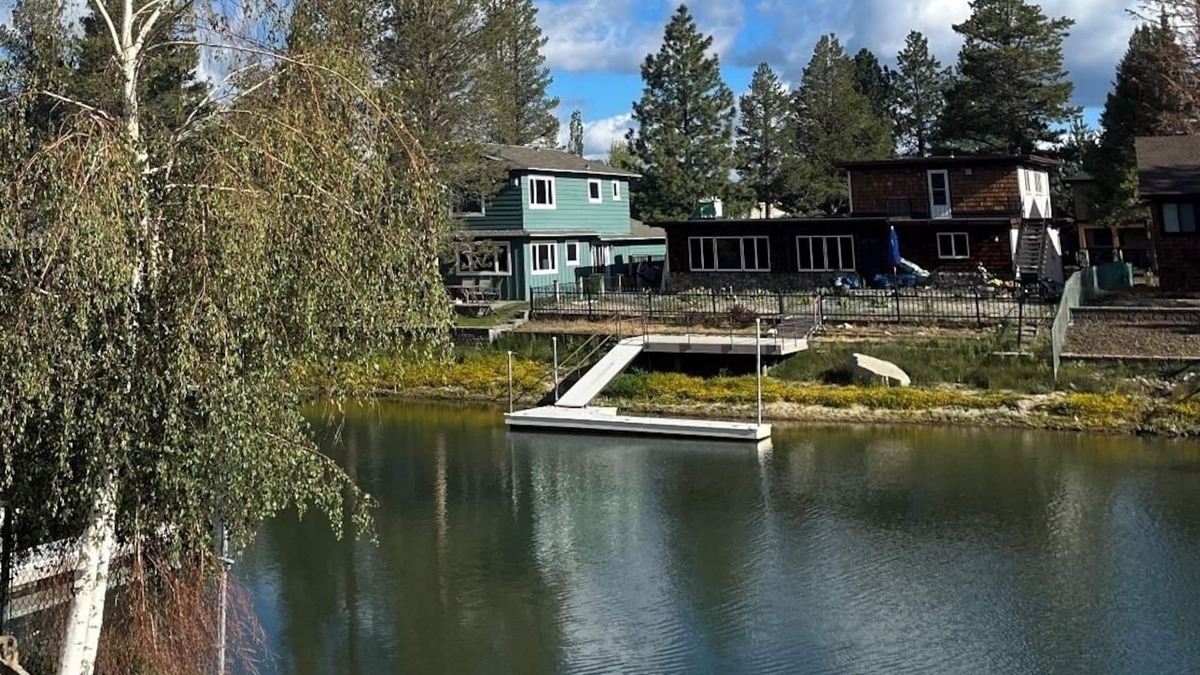 Tahoe Keys House | OMG.! Beautiful Waterfront S. Lake Tahoe home, private sandy Beach & Dock.