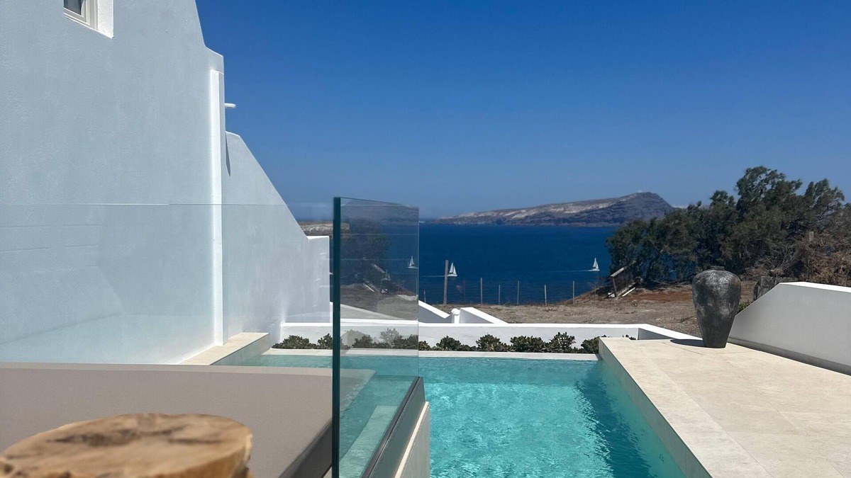 Akrotiri Hotel | Omna Caldera Suites