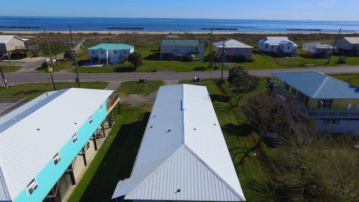 Grand Isle House | On Island Time - Coastal Realty Group