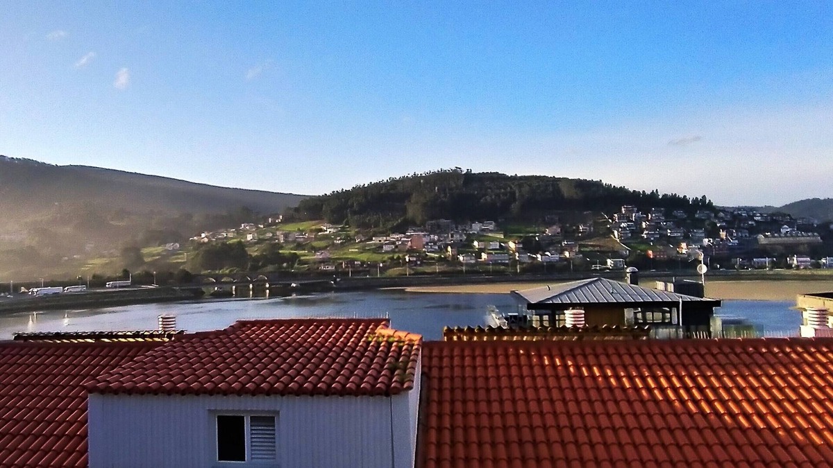 Viveiro Apartment | On the estuary